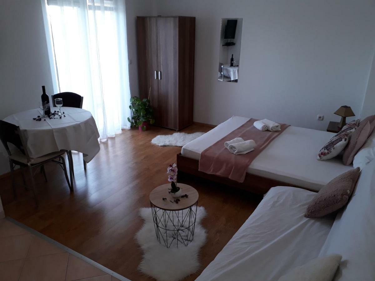 Apartmani Marino Privlaka  Extérieur photo