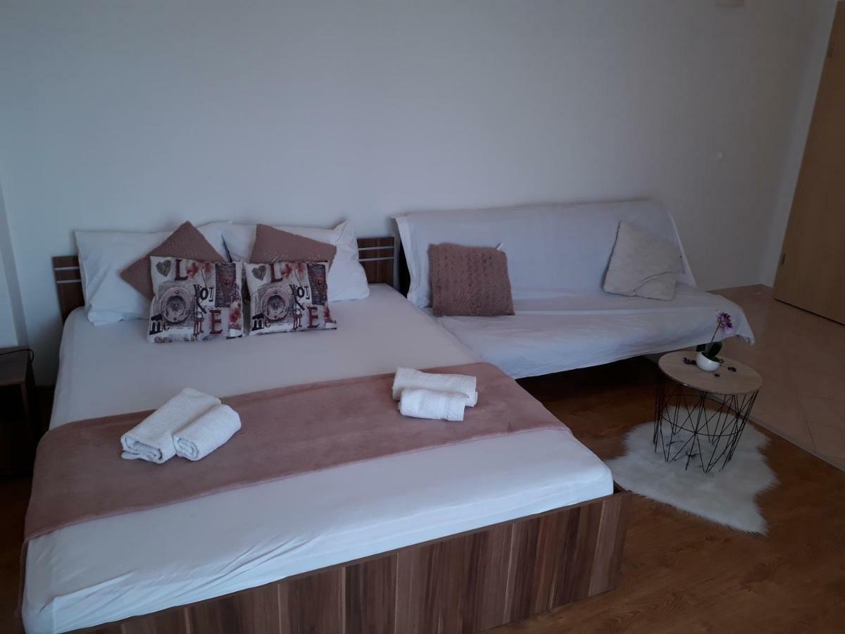 Apartmani Marino Privlaka  Extérieur photo